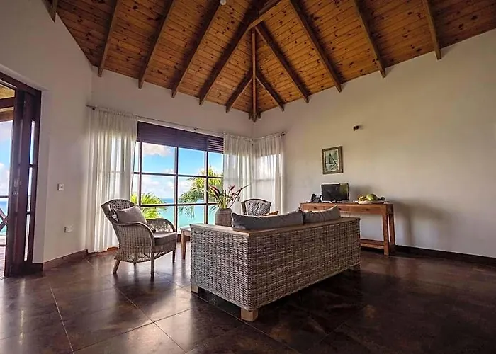 Hotell De Jardin Self-catering Mahe Island