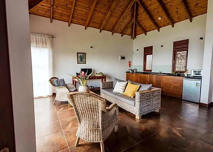 Hotell De Jardin Self-catering Mahe Island